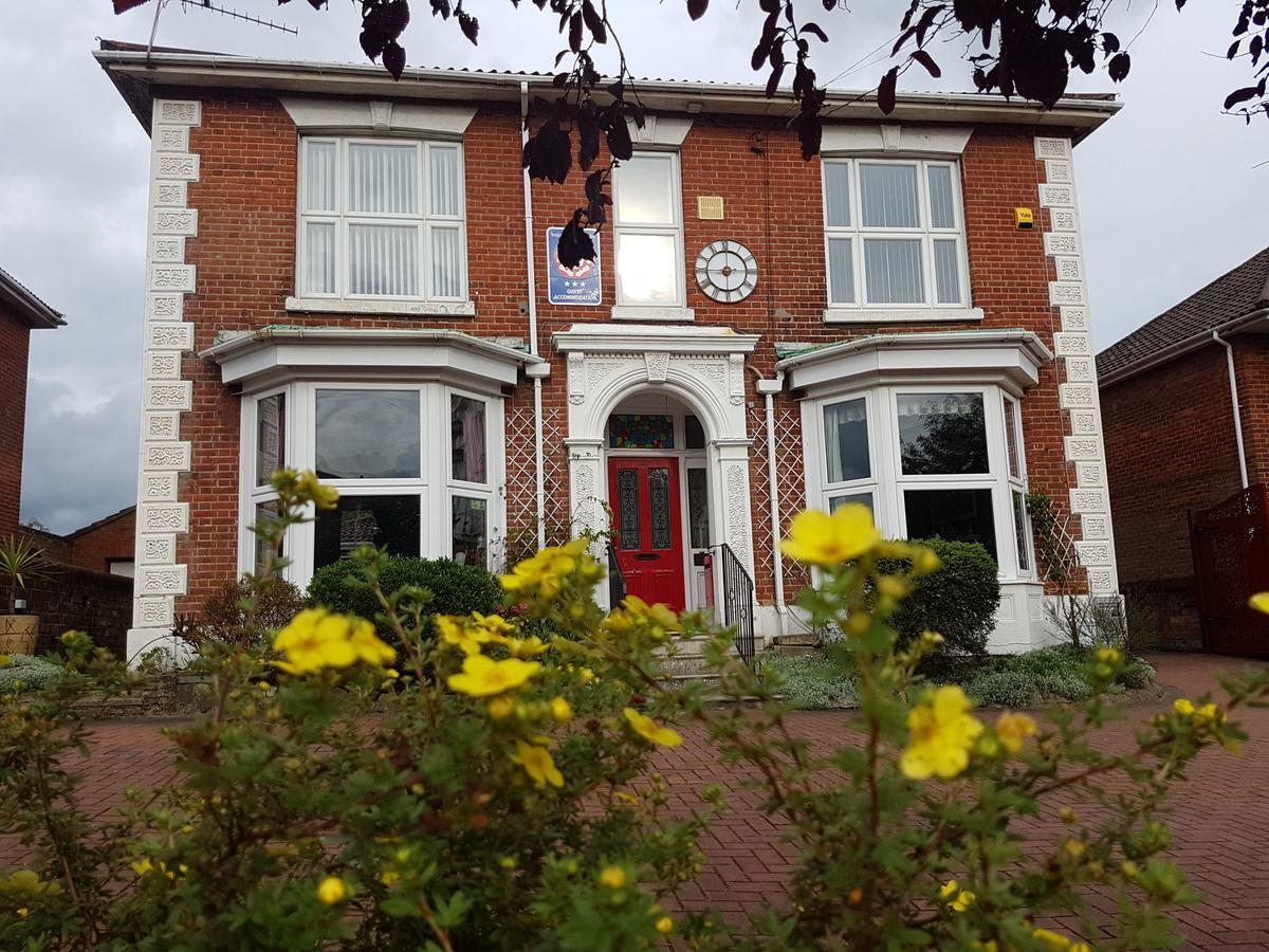 Madison House Bed & Breakfast Саутхамптън Екстериор снимка